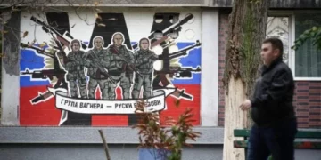 Moska po monitoron nga afër trazirat në Kosovë