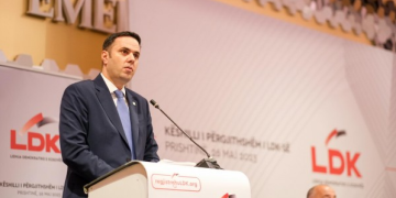 Abdixhiku për situatën në veri: Të jemi të matur dhe në koordinim me aleatët tanë, të evitohet destabilizimi i vendit