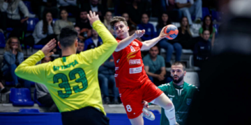 Hendbolli me tetë skuadra në Kupat Evropiane