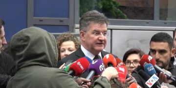 Lajçak: Kemi një mirëkuptim sa i përket draft – statutit të Asociacionit