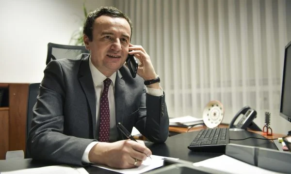 Betimi në Mitrovicën e Veriut që u sigurua me telefonata nga Uashingtoni