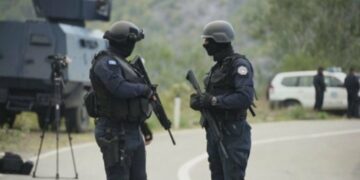 Policia jep detaje për zhvillimet e fundit në veri të Mitrovicës