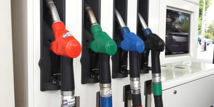 Këto janë çmimet e derivateve në Kosovë dhe rajon