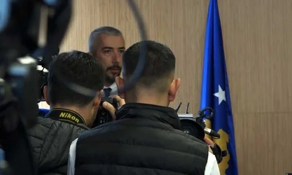Erden Atiq nis zyrtarisht punën si kryetar i Mitrovicës së Veriut