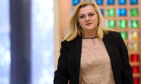 Deputetja shqiptare në Kroaci: Modeli kroat për pakicat, më i padhembshëm për Kosovën