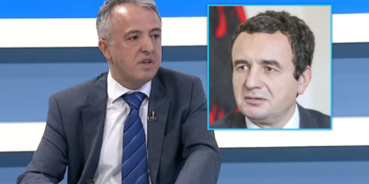 Hamiti: Kurti flet për kthimin e mërgatës, kurse gjatë qeverisjes së tij kanë ikur 100 mijë kosovarë