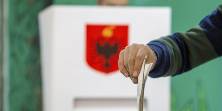 Ky është kryebashkiaku i PS’së që po thyen rekordin “Guinness”, siguron mandatin e 7’të