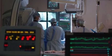 Operacioni i parë në botë, ndërhyrje në trurin e fetusit ndërsa ishte ende në mitër