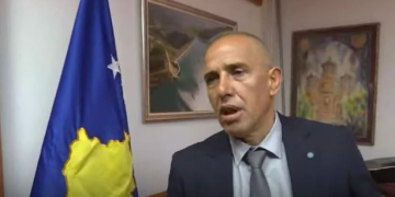 Kryetari i ri i Zubin Potokut, Izmir Zeqiri, s’del në punë: Më duhet pushim