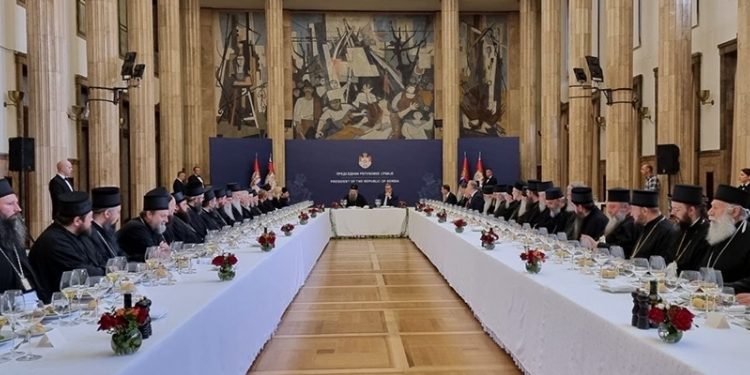 Kisha serbe: Kosovën s’duhet pranuar as tërthorazi e as drejtpërdrejtë