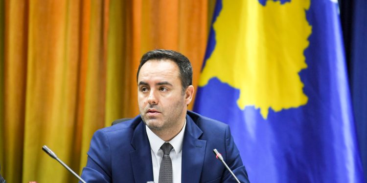 Konjufca: Nëse BE nuk mendon zgjidhje brenda Kushtetutës së Kosovës, s’kemi kurrfarë interesi për dialog