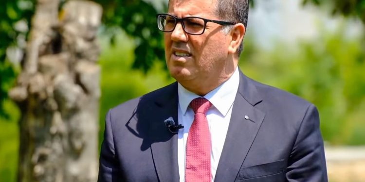 Haziri i ashpër me Qeverinë: Keni degraduar, dështuat edhe në dialog