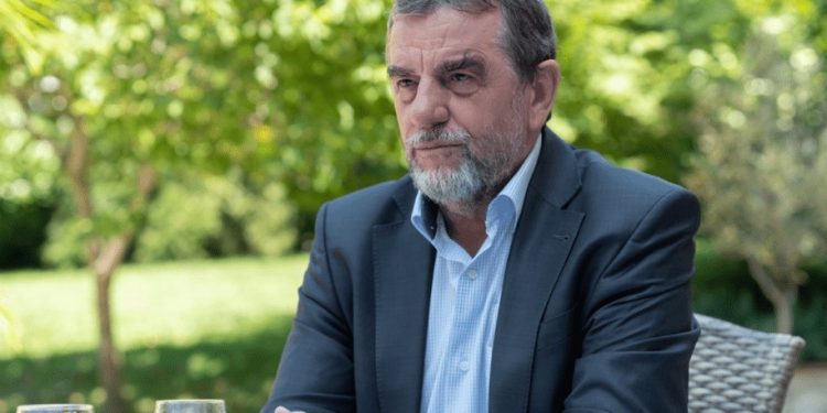 Krasniqi kërkon emërimin e epit të ri menaxhues për Asociacionin, kritikon BE s’e nuk po i bënë presion Serbisë