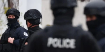 Policia: Protestuesit tentuan të hynin me dhunë në objektet e komunave