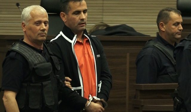 Sërish mbyllet për publikun seanca ndaj Enver Sekiraqës, i akuzuar për nxitje të vrasjes së Triumf Rizës