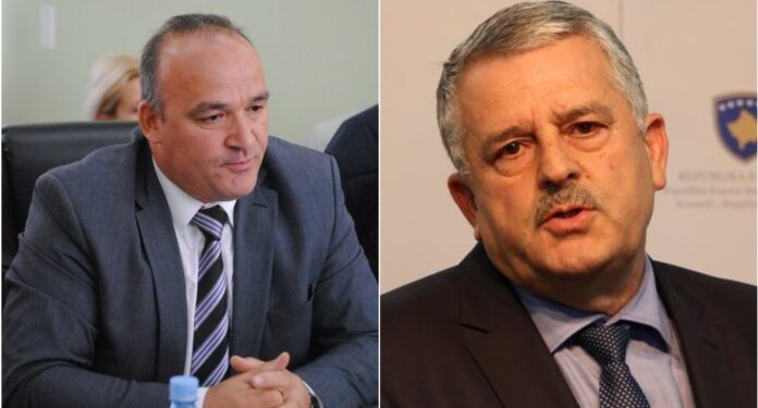 “Mashtrues, analfabet, zhvatës”, përplasen Veliu e Bulliqi