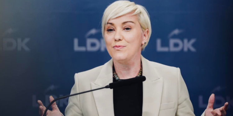 Halimi: Gjuha e pushtetit ndaj gazetarëve krijon ambient të përshtatshëm për dhunë ndaj tyre