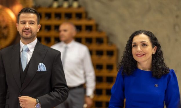 Osmani uron presidentin e ri malazez: Është thelbësore të qëndrojmë të bashkuar