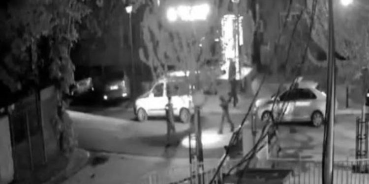 Arrestohen dy persona pasiqë po tentonin të bllokonin objektin e Komunës në Zveçan