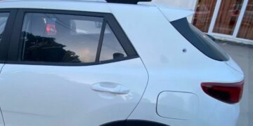 Vetura e mediumit kosovar goditet me plumb (VIDEO)