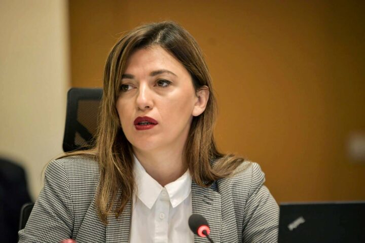 Lirimi i tre policëve, reagon ministrja Haxhiu