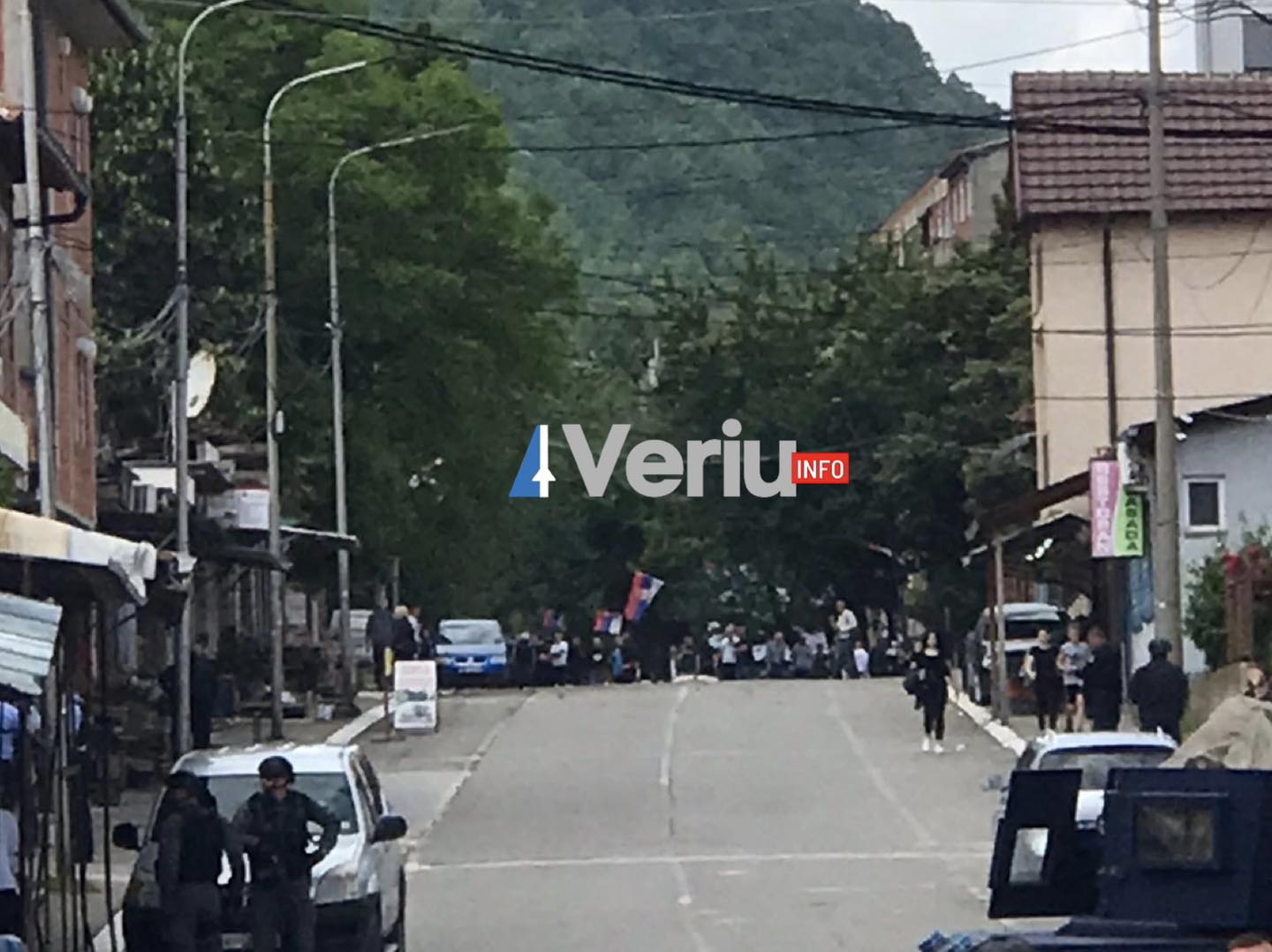 Sulmohet një polic i Kosovës nga serbët në veri