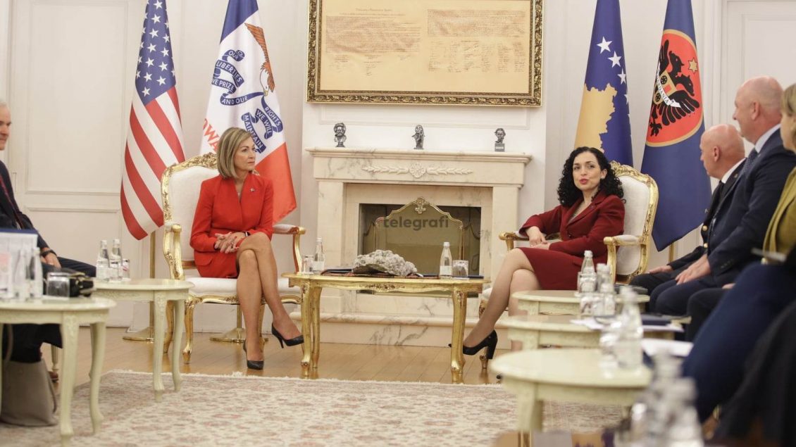 Guvernatorja e Iowas: Marrëveshja e nënshkruar me Osmanin i bashkon edhe më shumë dy vendet