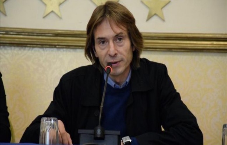 Këshilltari i Kryeministrit Kurti: Ambasadorët janë miq të Kosovës sa për ta dëmtuar Kosovën, po e marrin popullin për budallë