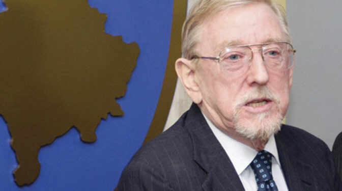 Walker: Presioni që po i bëhet Kosovës është i padrejtë