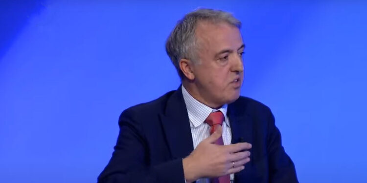 Hamiti: Bidenin nuk e ka quajtur ‘naiv’ as Lavrovi, kush është Albin Kurti ta bëjë këtë