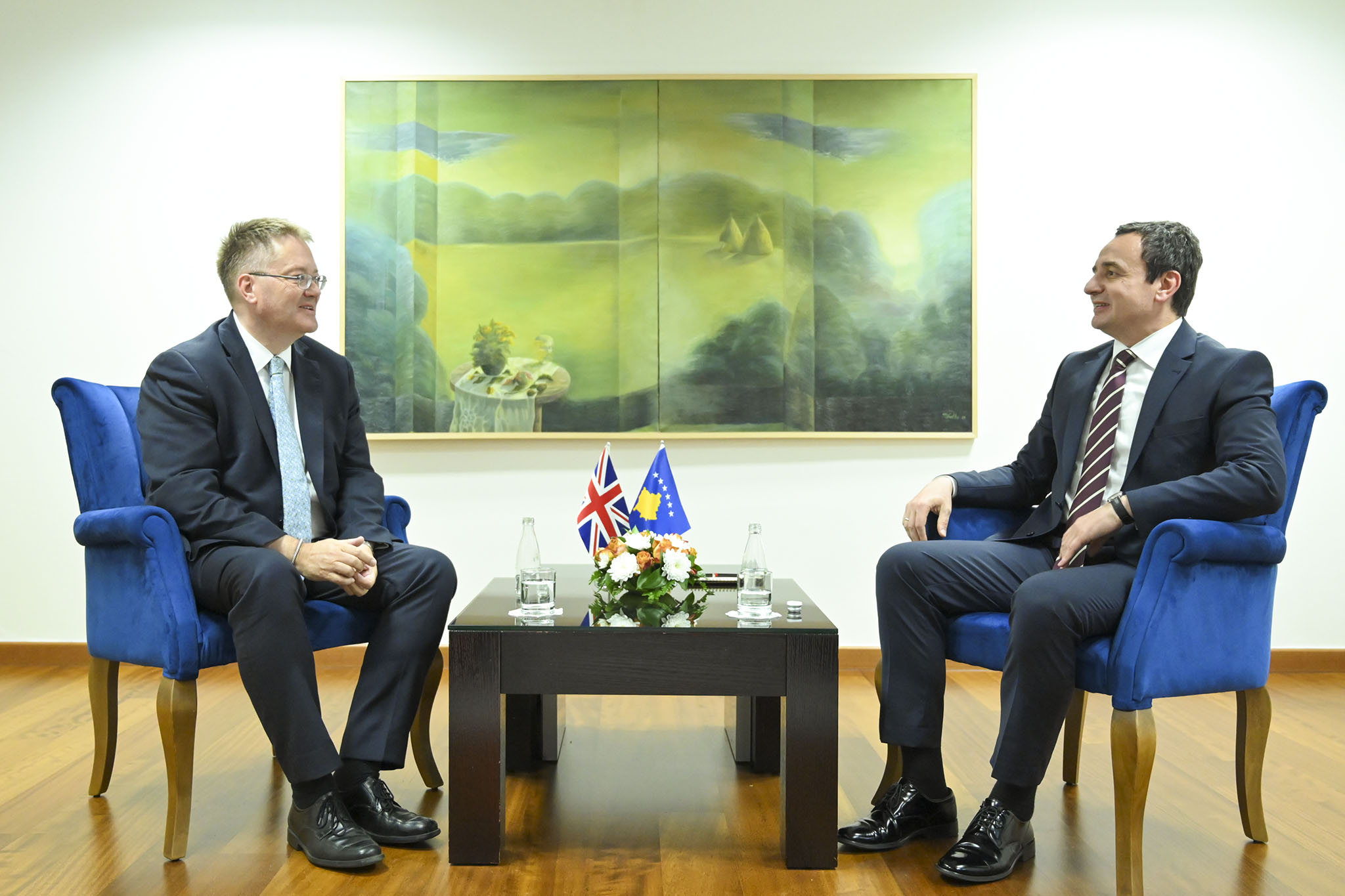 Kurti takon Abbott: I domosdoshëm sundimi i Ligjit në veri