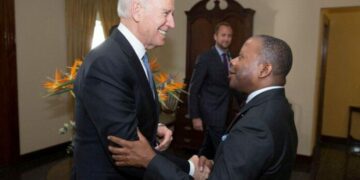 Zyrtari i lartë i administratës së Biden shtyn vizitën në Kosovë, shkak tensionet në veri