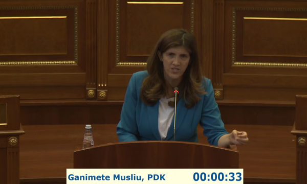 Musliu akuzon qeverinë për dhunë: Administrata shtetërore është në terror të përditshëm