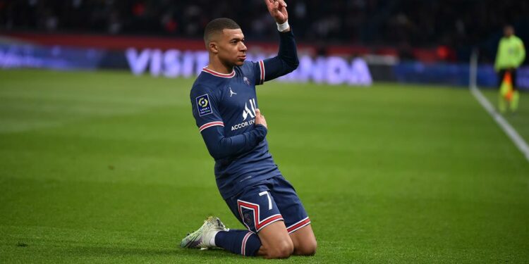 Mbappe përgënjeshtron raportimet: Jam i lumtur te PSG-ja