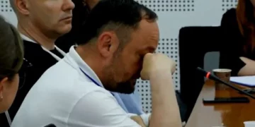 Gazetari qan derisa rrëfen për sulmin që u ndodhi në Leposaviq nga serbët