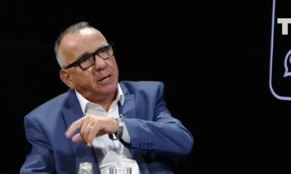 Hasani: Mbledhja Kosovë-Shqipëri u anulua si rezultat i fjalimit të Kurtit