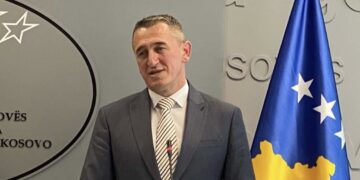 Rashiq kritikon kolegët ministra që shkuan në veri, ja çfarë thotë