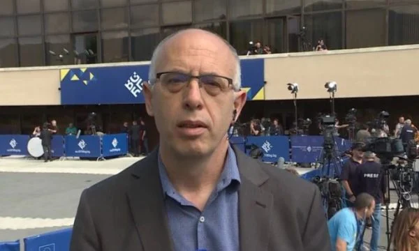 Palokaj: BE po punon për izolimin rajonal të Kosovës, jo vetëm ndërkombëtar