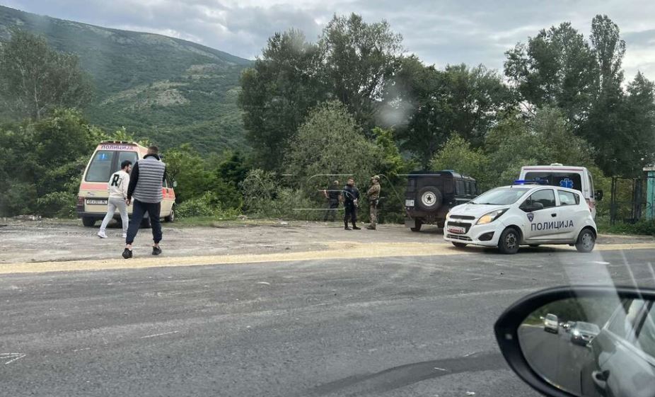 Momenti kur shpëtohet 20-vjeçari që ra me veturë në Lepenc