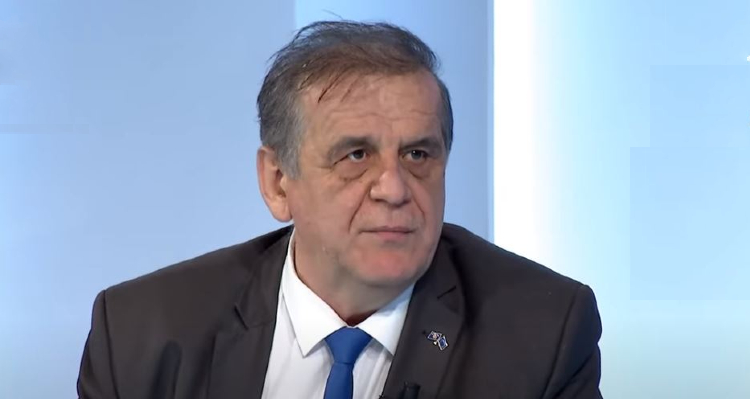 Paralajmërimi i Spahiut: Mos e përjashtoni mundësinë e bombardimit të Prishtinës