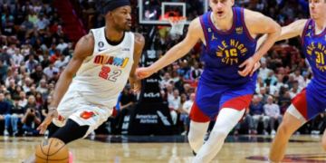 Denver e fiton finalen e radhës ndaj Miamit