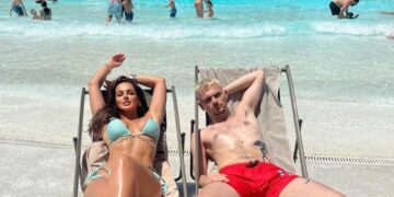 Xhuli dhe Edoni bashkë në pushime