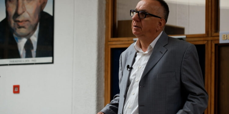 Hasani: Me marrëveshjen e Ohrit, Kosova s’mund të thirret në vendim të Kushtetueses – ajo i jep Serbisë autorizime më të mëdha se me Ahtisarin
