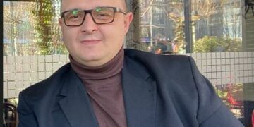Mërgimtarët nuk i anulojnë pushimet në Kosovë për shkak të tensioneve në veri, thotë ish zyrtari i Konsullatës në Frankfurt