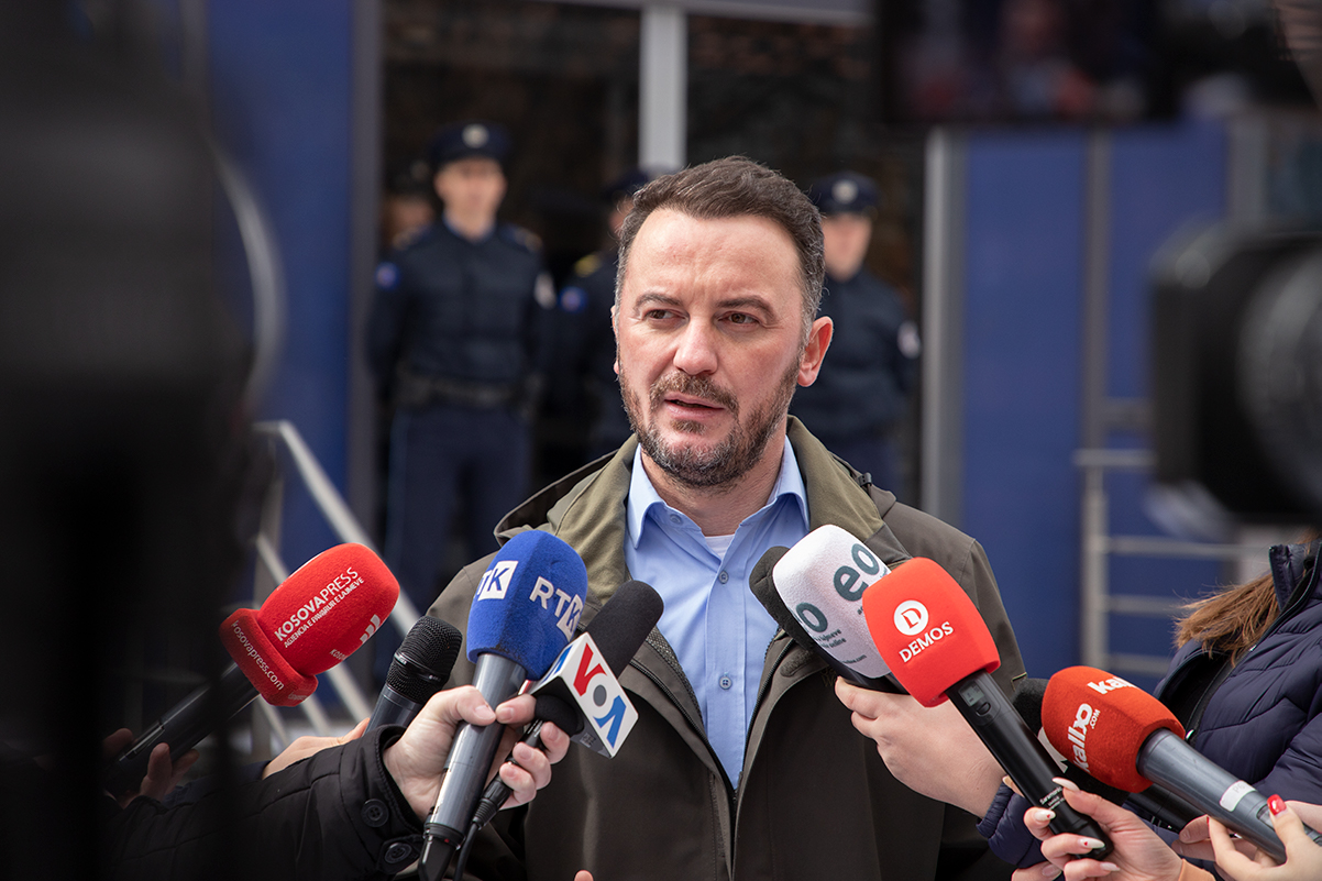 Molliqaj: Kindapimi i tre policëve aksion i paramendaur i Vuçiqit