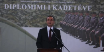 Kurti: S’e forcojmë ushtrinë për t’i sulmuar të tjerët, por për ta mbrojtur veten