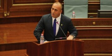 Haradinaj me tone të ashpra në Kuvend: E kemi humb besimin e aleatëve, kanë fillu ndëshkimet dhe jemi dobësu!