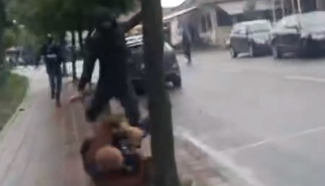 Arrestohet edhe një person tjetër për sulm ndaj gazetarëve në veri