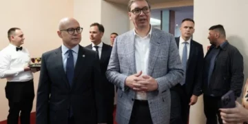 Vuçiq flet në festën e “Vidovdan” për Kosovën: Dita të vështira po vijnë