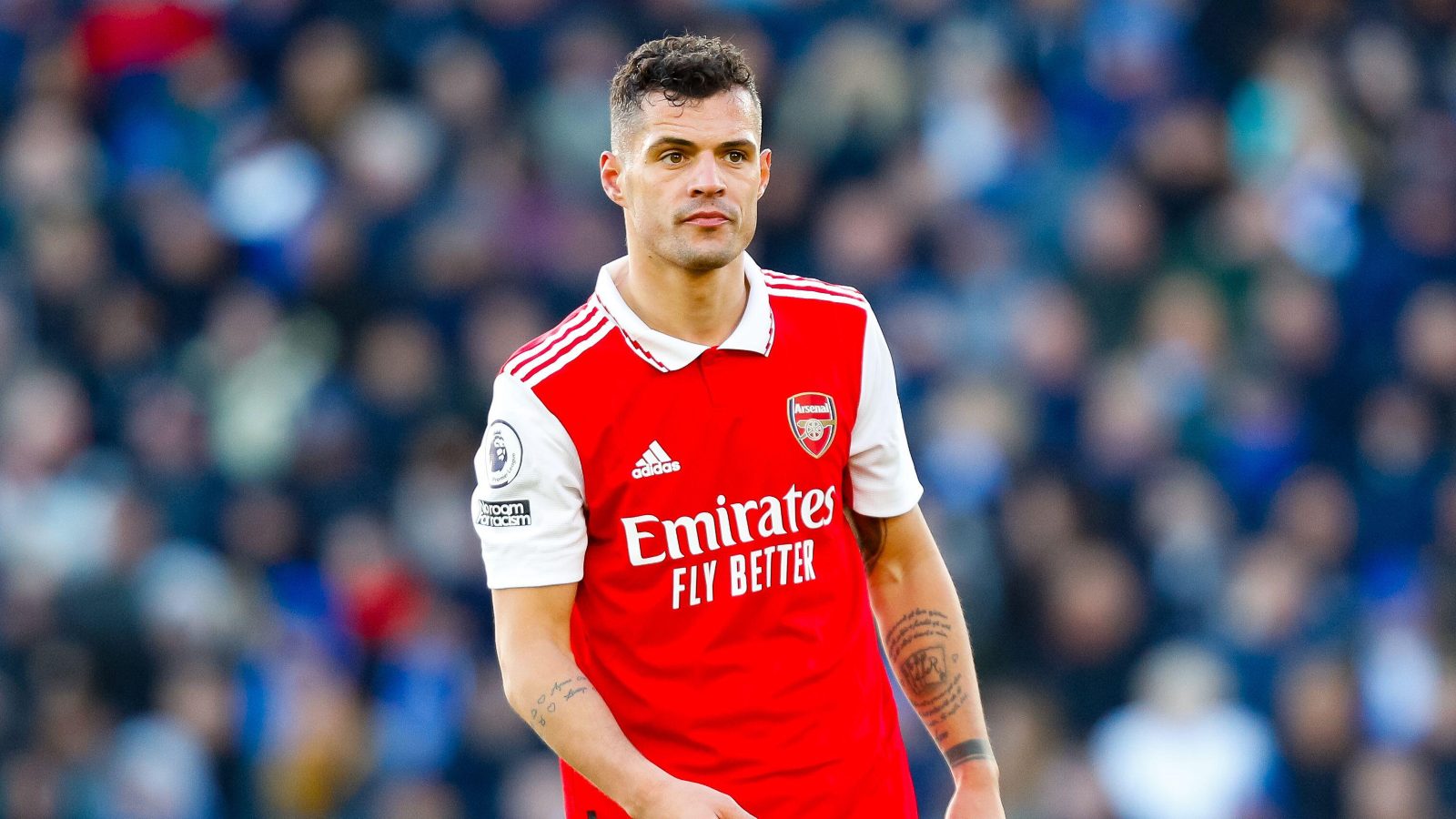 Pasi përfundoi sezonin me Arsenalin, Granit Xhaka vjen në Kosovë (FOTO)